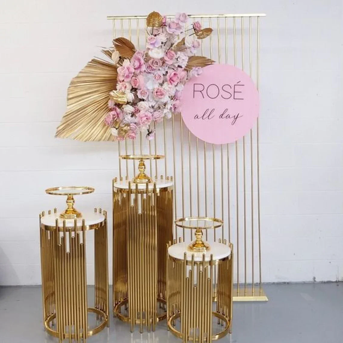 3-teiliges Set aus goldenen Metallzylinderständern, vertikaler Rohrsockel für Bodendekoration bei Hochzeiten, Partys, Dessert- und Blumendekorationen – Detail 19