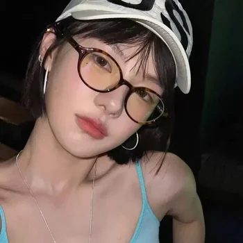 Anti mavi ışık miyopi gözlük erkekler Ultra hafif Retro küçük yuvarlak çerçeve miyopi gözlük kadınlar için sanatsal çerçeve gözlük 0 To -4.0