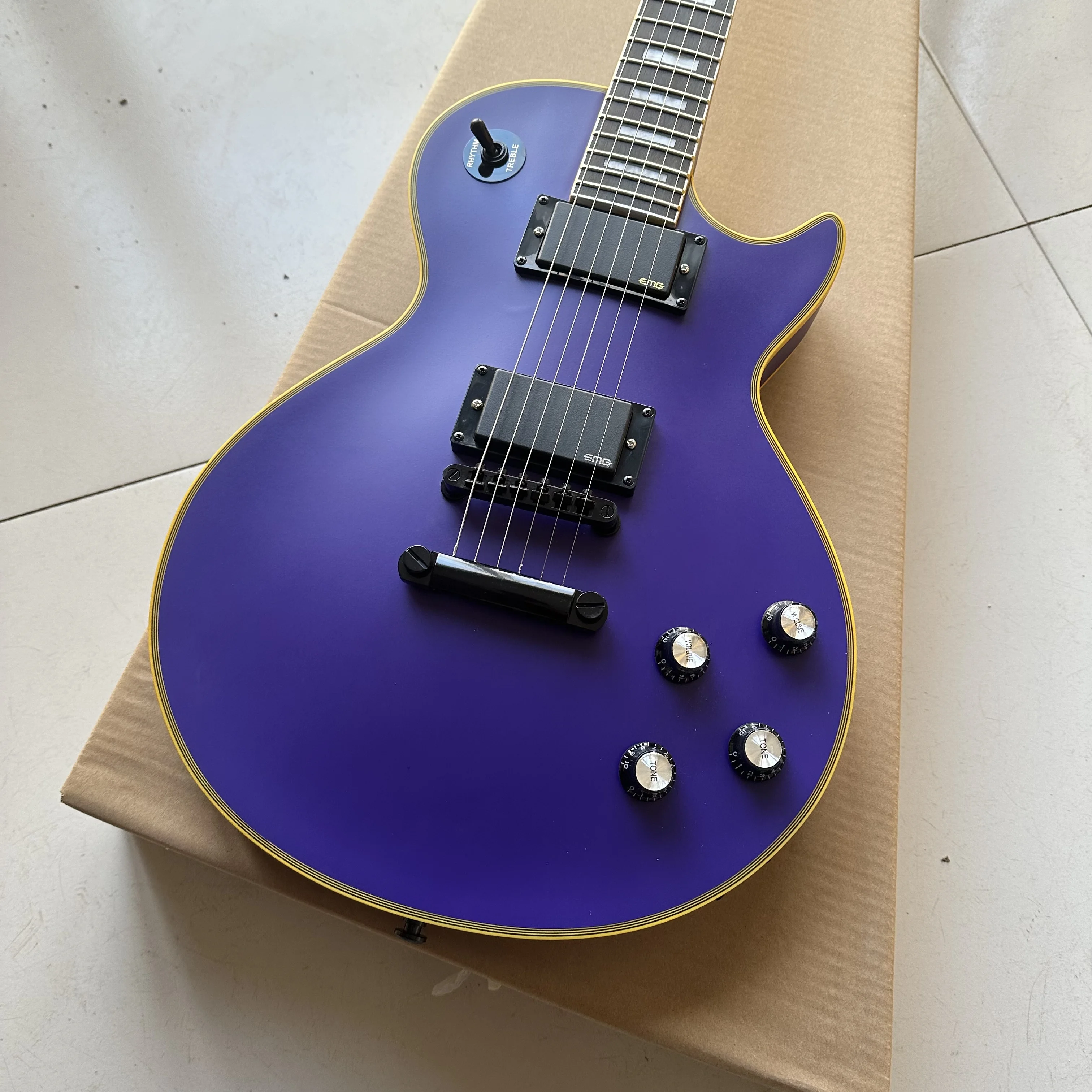 

Wholesale High Quality Solid Body yellow binding Purple Color active pickups Electric Guitar