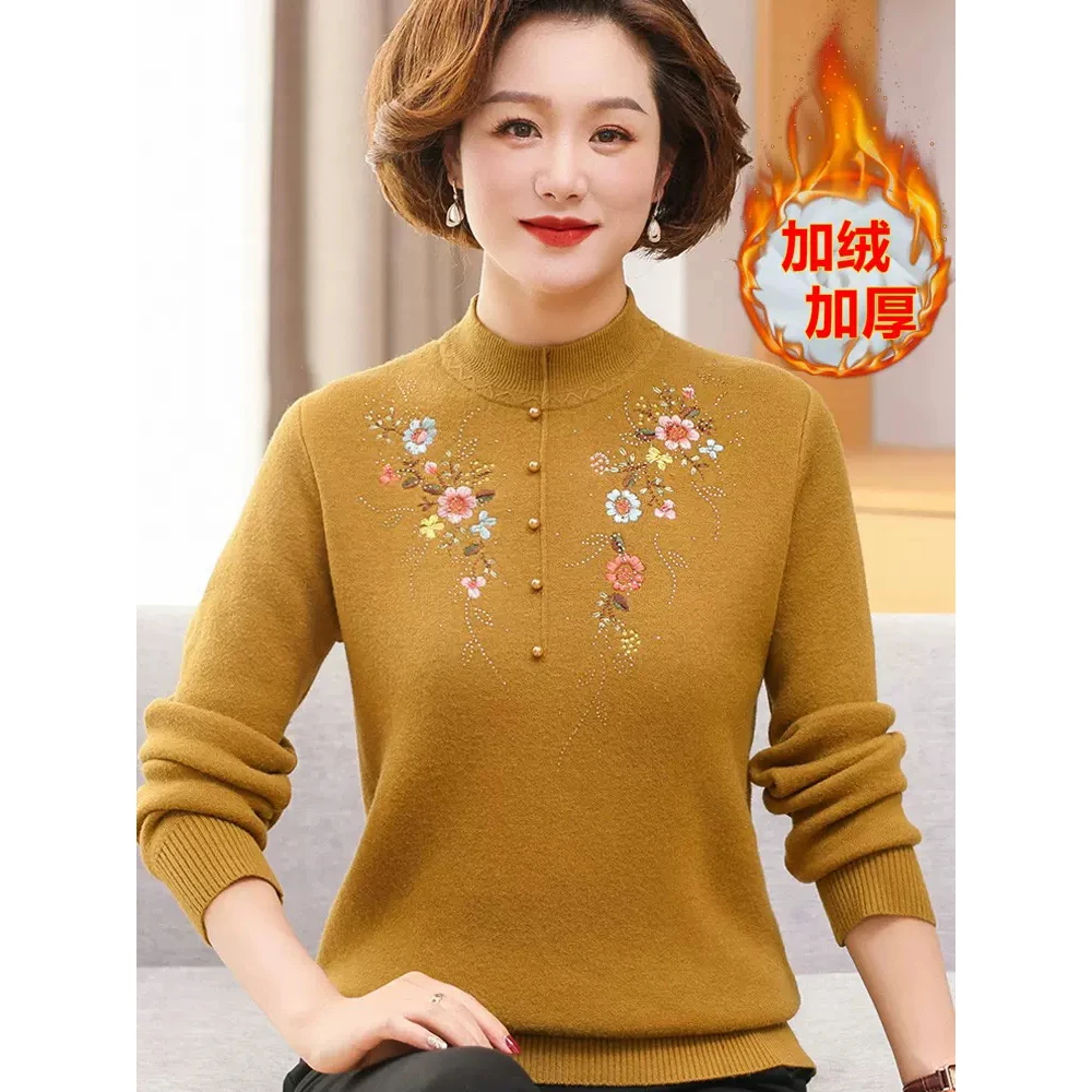 Mother's Winter Thick Integrated Plush Sweater 4XL Large Size Embroidered Pullovers Sweater Middle-aged Women Knitted Jumper Top