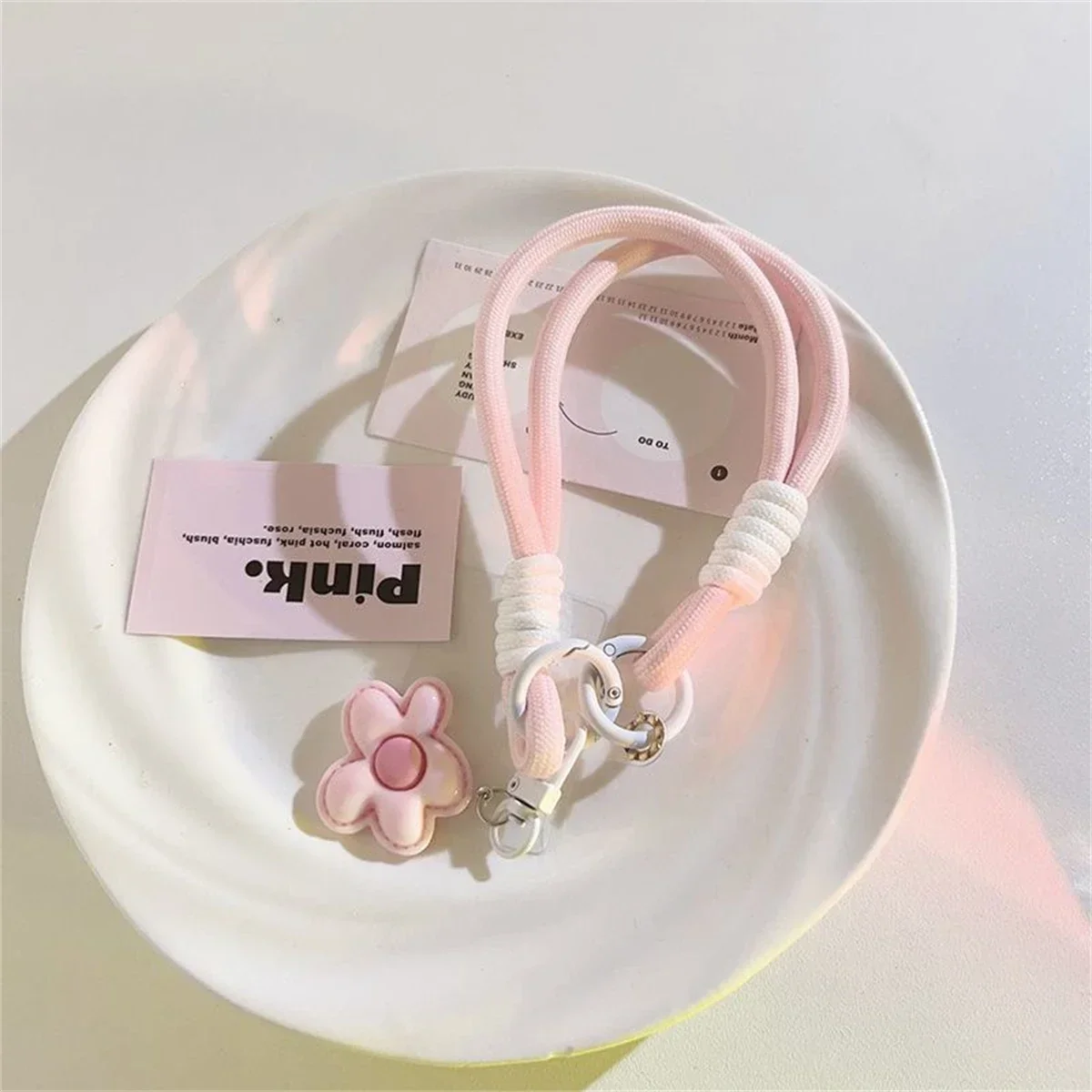 Cute Leather Flower Strap for Phone Lanyard Strap Hanging Chain Ring Cord with Patch Wrist Strap Phone Holder Detachable Rope