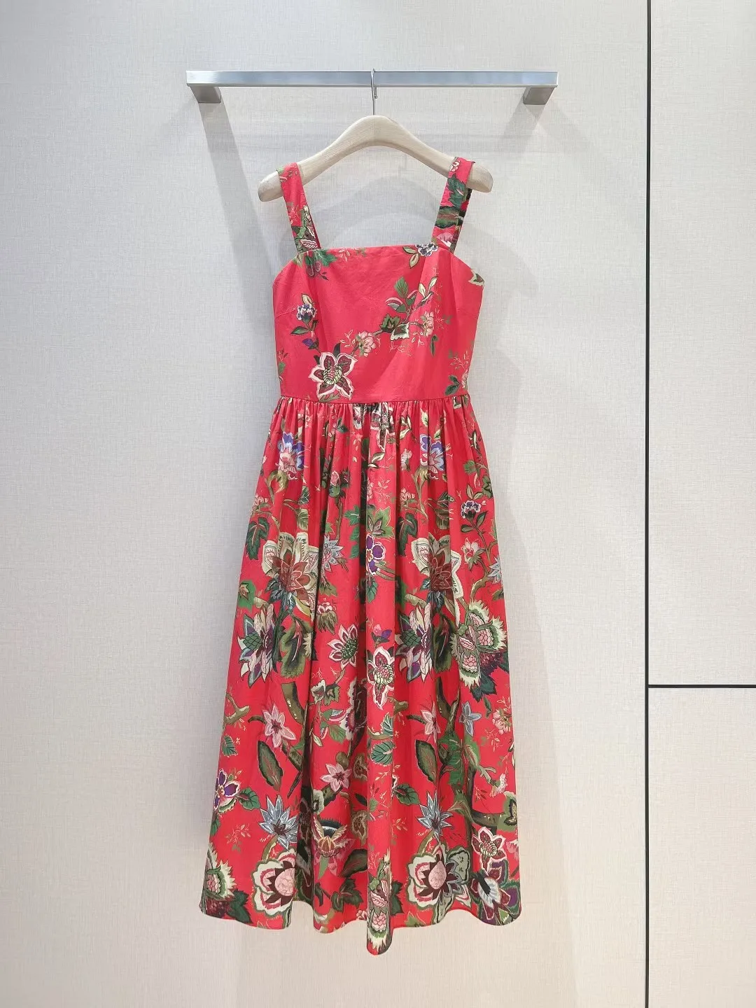 

2024 Summer New Women's Fashion Sling Dress