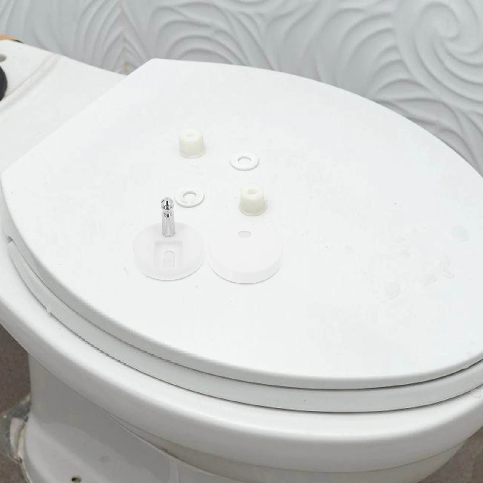 

2Pcs Toilet Seat Hinges Mats and Fixing Screws Set for Top Hinge Installation Universal Replacement Toilet Seat Fittings Kit