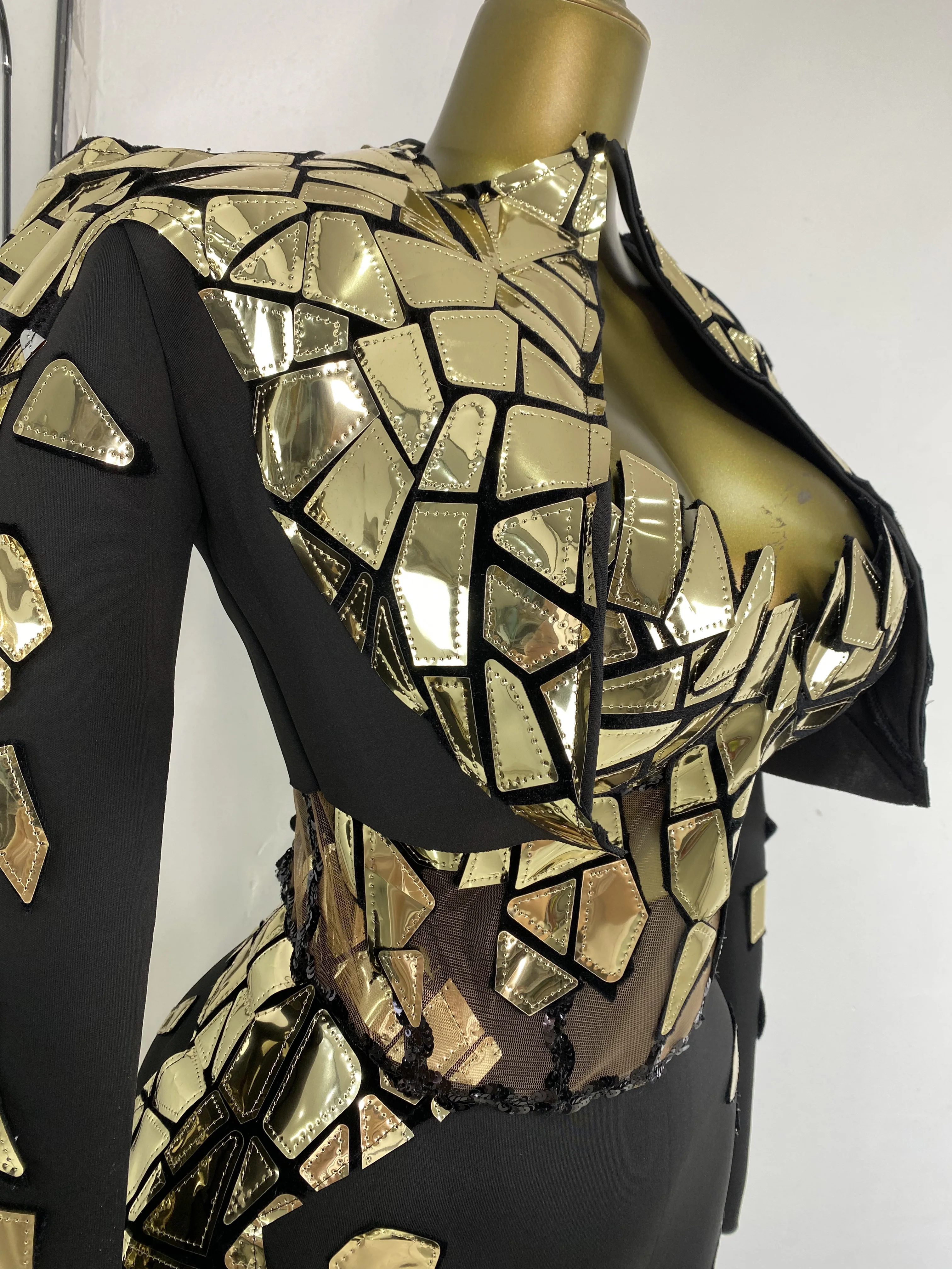 

Women Punk Style Stage Costumes Tube Bustier Corset Top Mini Shorts And Long Sleeve Jacket 3 Pieces Sets Mirror Sparkly Outfits