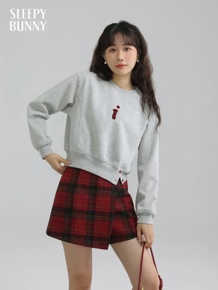 Casual Loose Comfy Embroidery Contrast Crewneck Sweatshirt Autumn Drop Shoulder Pullover Long Sleeve Oversized Lazy Women Top