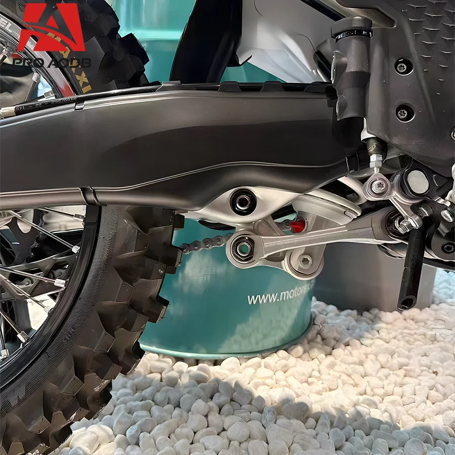 Motorcycle Swingarm Swing Arm Protector Cover For KTM XC-W EXC-F XCW-F EXC EXCF150 250 300 350 450 NEW 2024 Enduro Dirt Pit Bike
