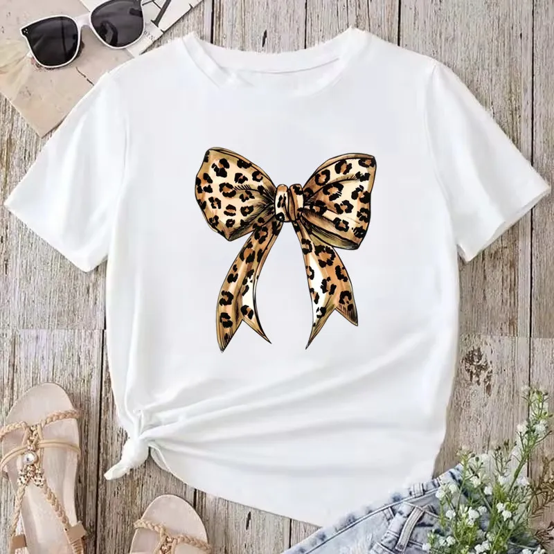 أزياء المرأة تي شيرت Y2k ليوبارد طباعة القوس قمم الصيف قصيرة الأكمام الجرافيك تي شيرت الملابس النسائية