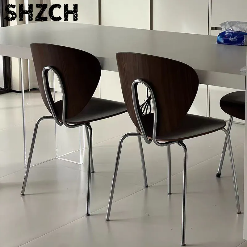 Vintage Solid Wood Home Dining Chairs Elegant Balcony Accent Seat for Minimalist Kitchen Chairs Commercial Cafe Reception Chair