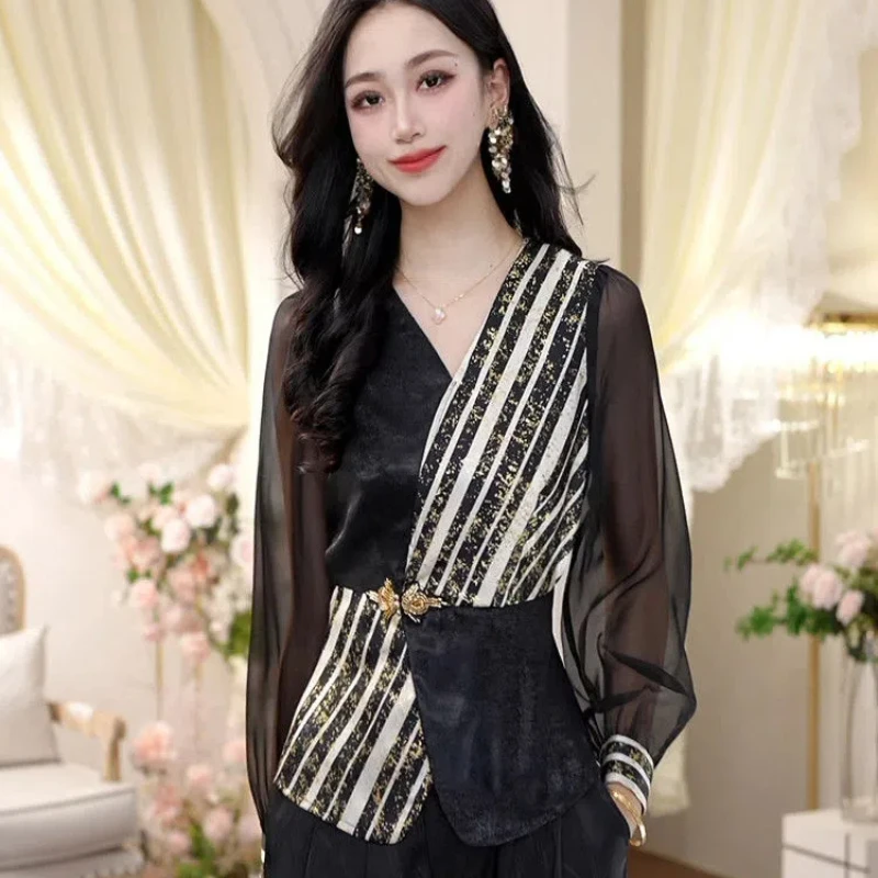 

New Early Autumn Shirt for Women Summer Long-sleeved Original Splicing Design Unique and Beautiful Shirt French Style Top