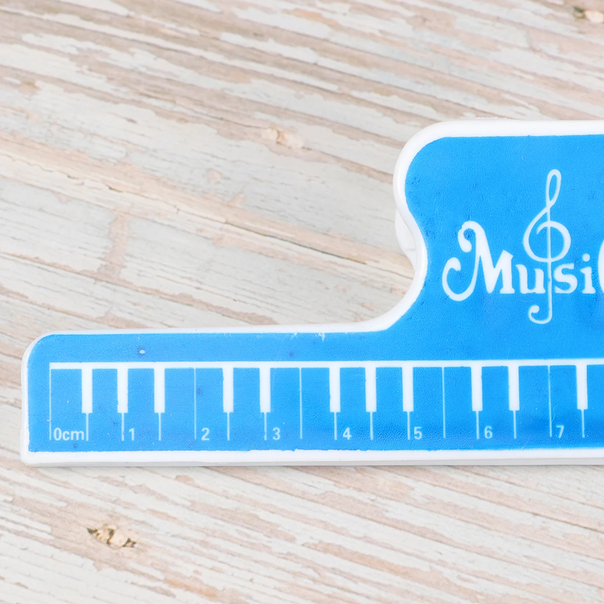 

4 Pcs Piano Music Holder Music Book Clip Note Clip For Pianist Music Lover (Red + Golden + Blue, 1 Pcs Each)