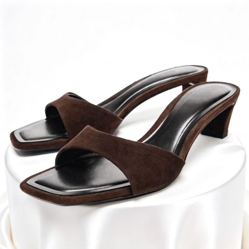 

Brown Faux Suede Women's Slippers 2026 Summer Sexy Peep Toe High Heels Fashion Chunky Heel Slides Sandals Luxury Designer Shoes