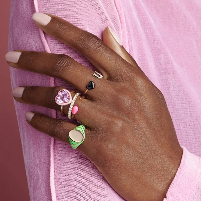 Anillos de circonita cúbica en - Birthstone Ring Set reseña y precio