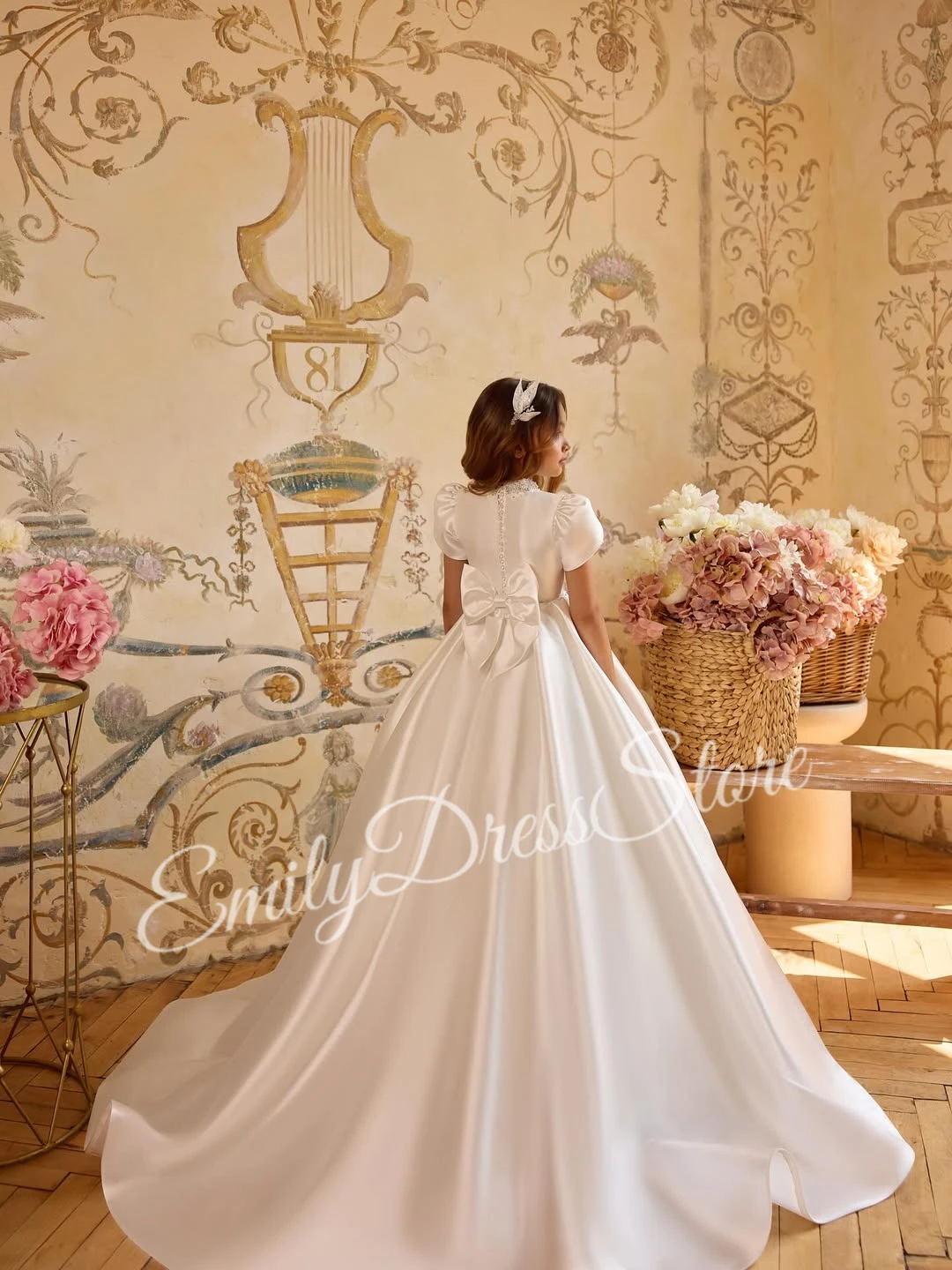 Customized Ivory Flower Girl Dress For Wedding Satin Puffy Beaded Pearls Simple Full Sleeves Kids Birthday First Communion Gown