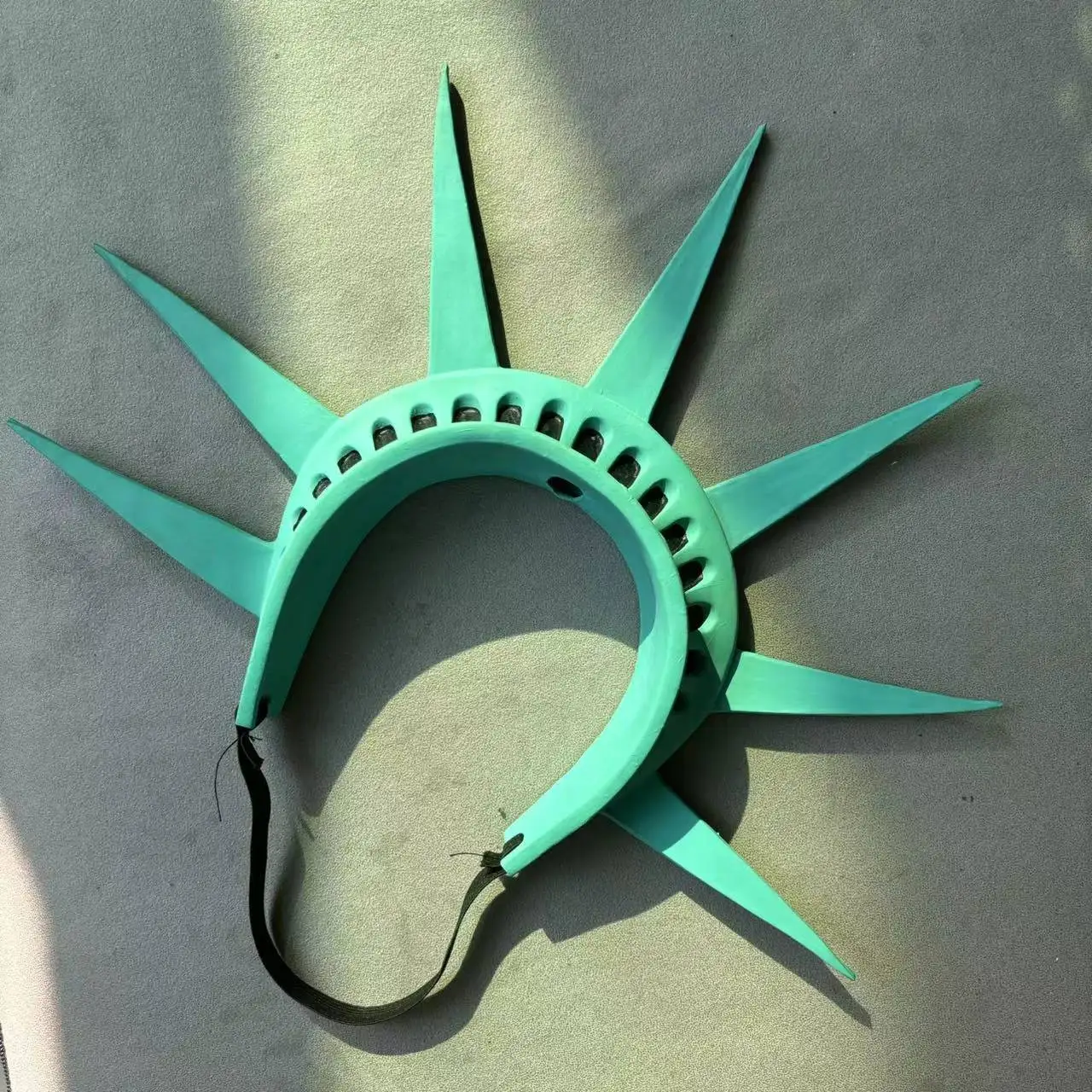 Statue Of Liberty Cosplay Props Headwear With Torch PVC Adult Women Costume Accessories Halloween Carnival Prop