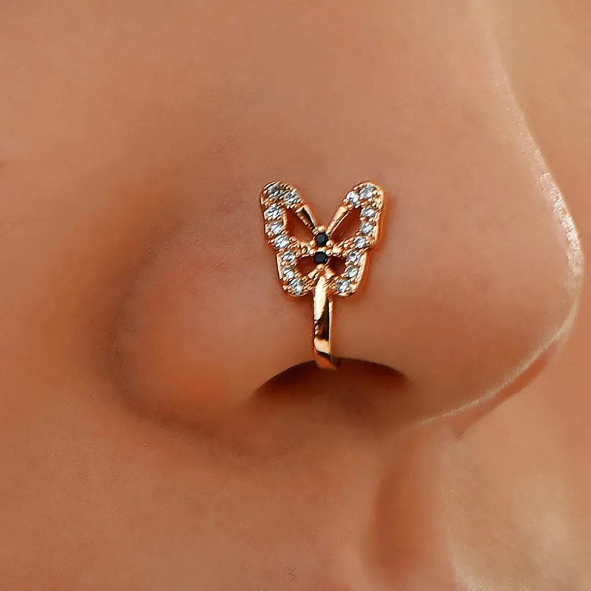 Piercing de nariz falso de acero inoxidable, anillo de nariz falso, tachuelas de nariz de mariposa de diamante, Clip de nariz sin agujeros, joyería Piercing para mujer