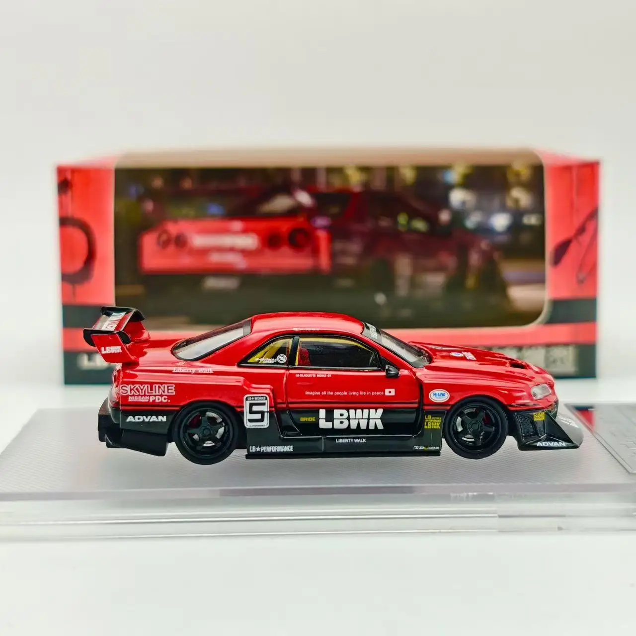 Modelo de prisma 1:64 Nissan Skyline LBWK ER34 modelo de coche de aleación súper silueta