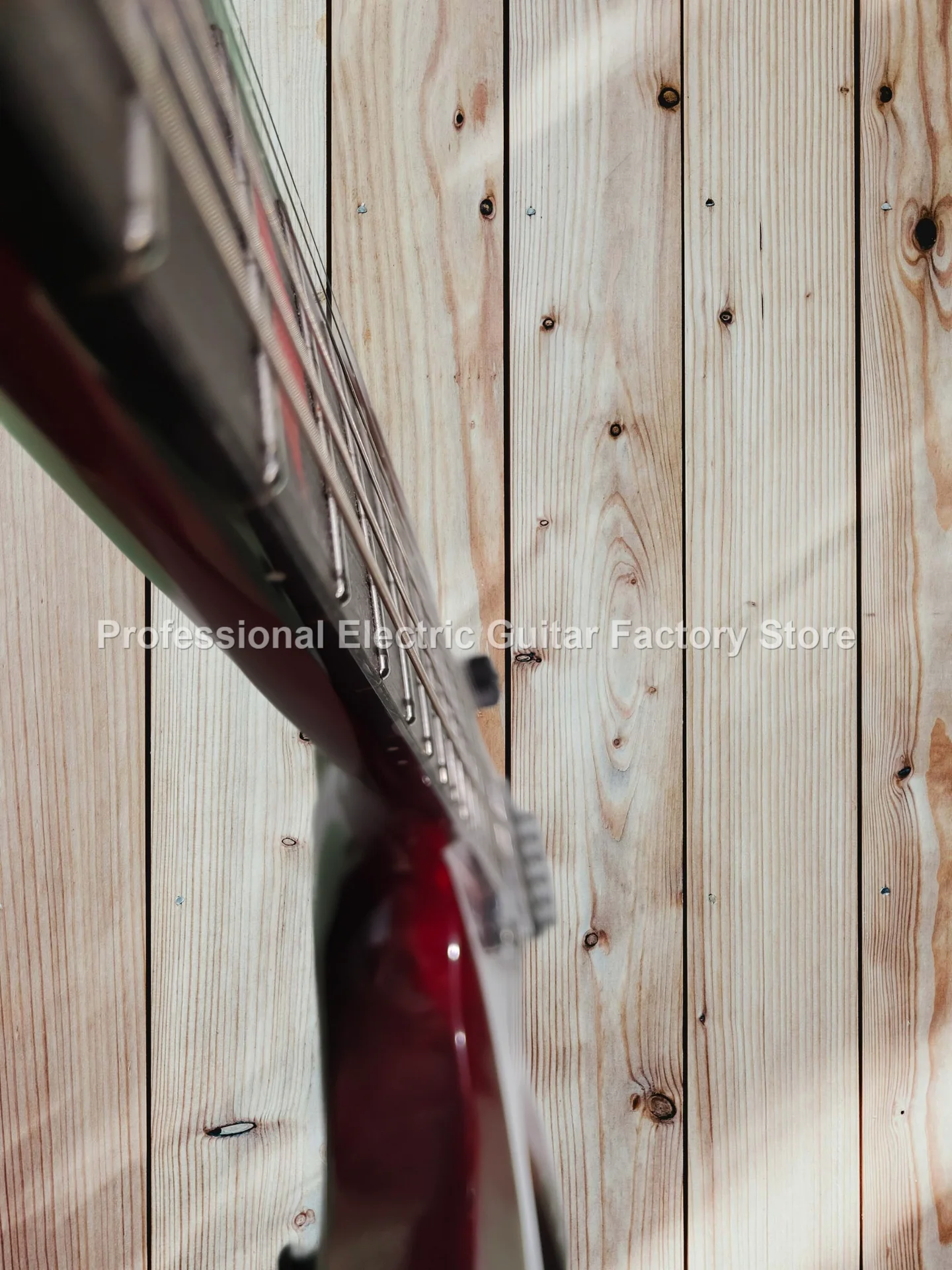 الجسم الصلب الأحمر القوي: الزاوي، EMG هامبوكرز، اهتزاز مزدوج القفل، معدن