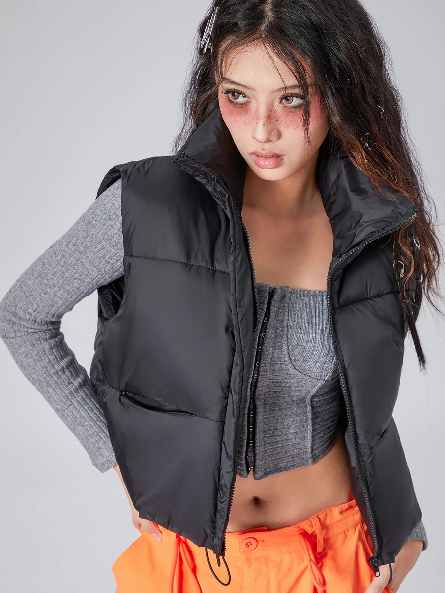 

Women's Autumn Spring Vest Sleeveless Jacket Solid Color Quilted Lightweight Zip High Collar Winter Vest Waistcoat Streetwear