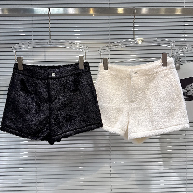 

2025 Winter new rhinestone buckle glossy imitation mink fur thick shorts women elegant fashion commute solid color shorts