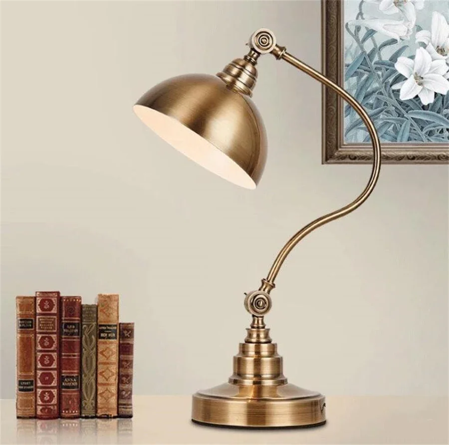 High quality luxury Copper lamp American retro style  floor lamp adjustable creative living room bedroom floor lamp/110-220V