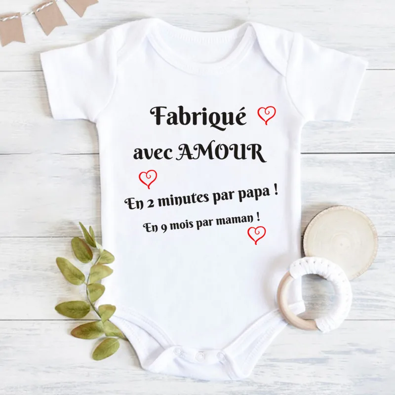 

Funny Made with Love Dad In 2 Min and Mom In 9 Months Baby Rompers Newborn Infant Jumpsuit Boy Girls Clothes 3-24 Months