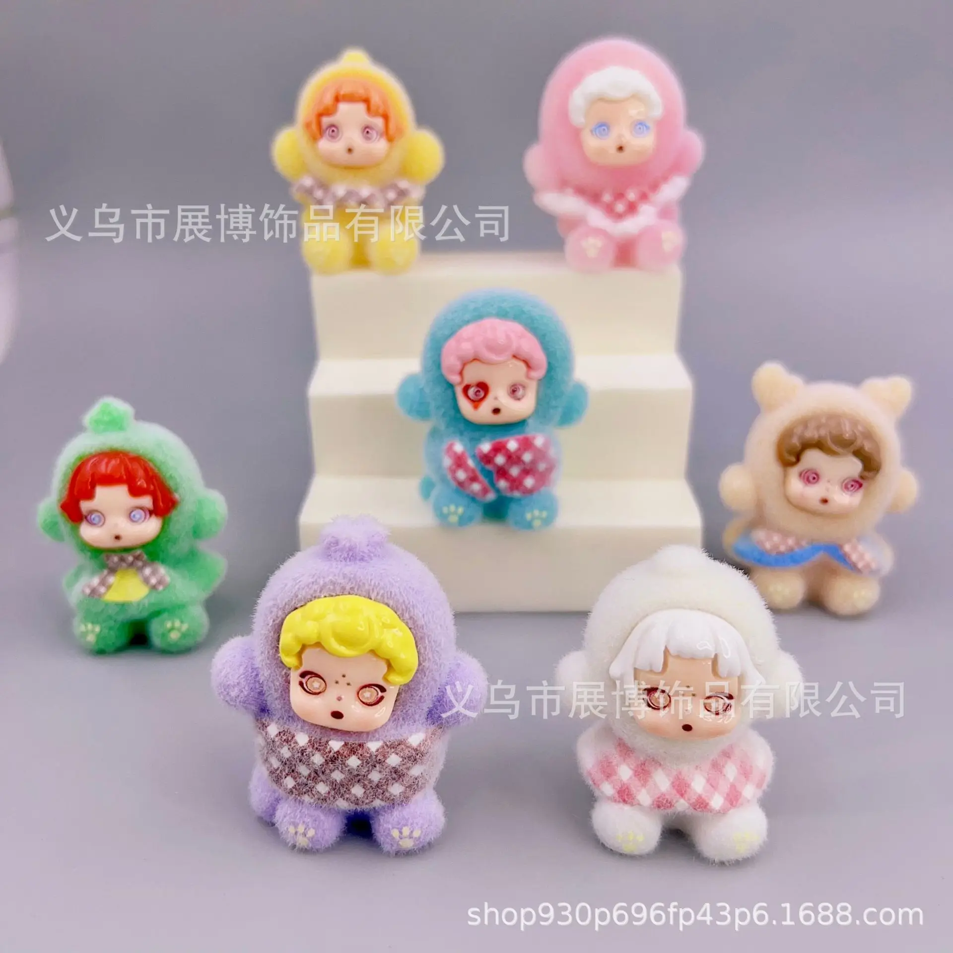 

New three-dimensional sitting cartoon figurine DIY pendant desktop decoration