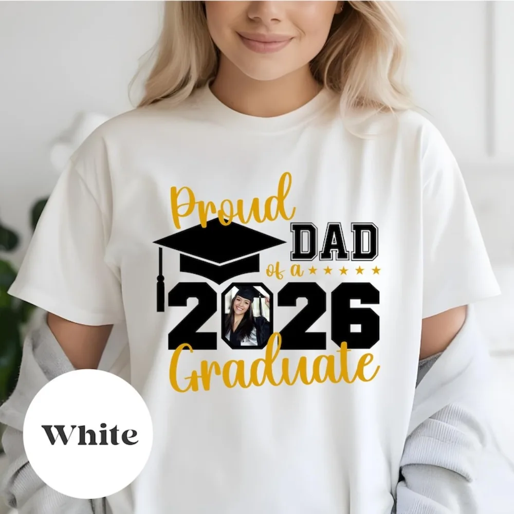 Proud Family 2026 Graduate T-Shirt Custom Senior Grad Tee Etro Summer Short Sleeve Cotton Tops for Unisex Women Clothing