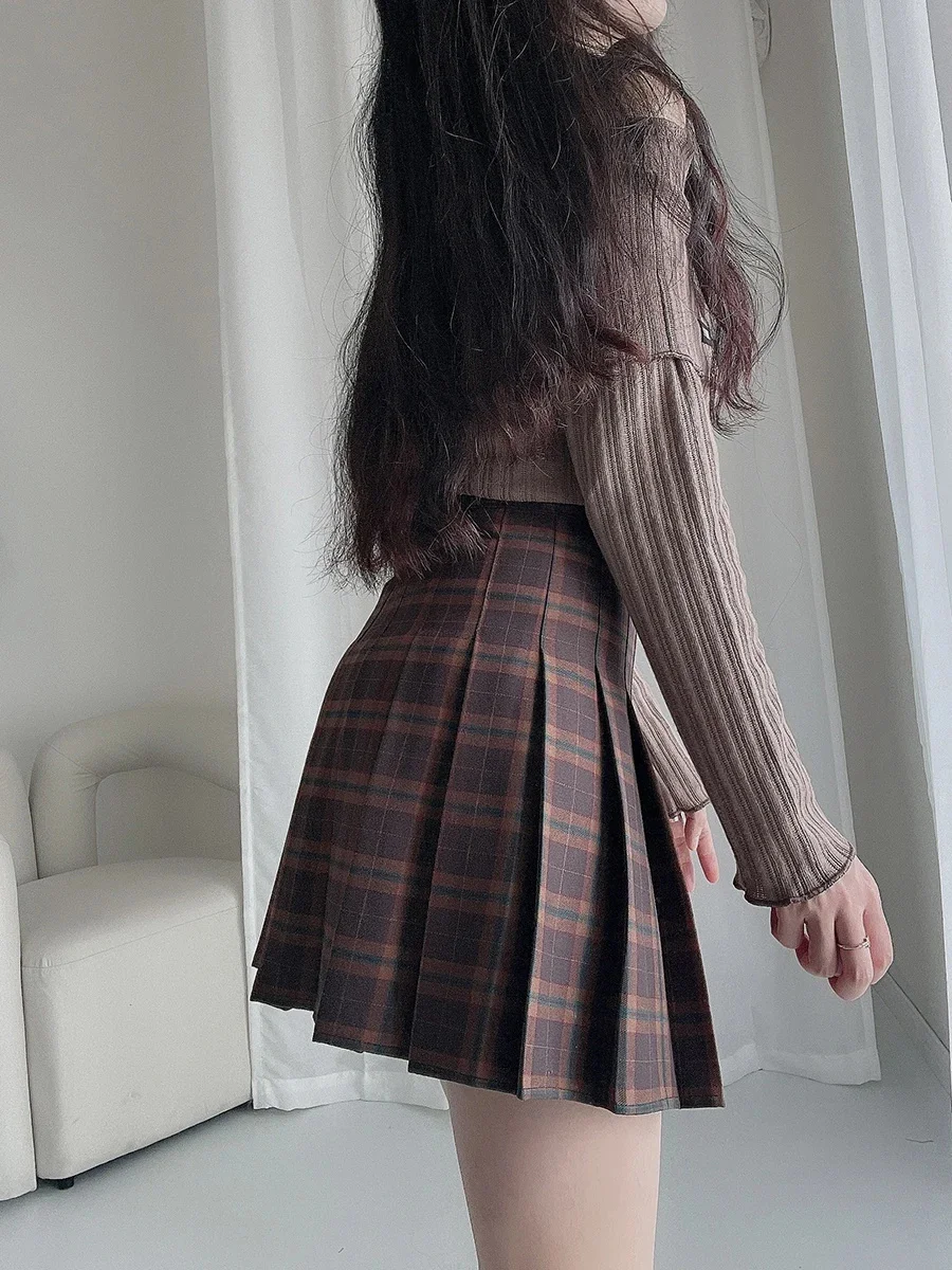 XS 5XL Vintage Women Plaid Skirt 2025 New Spring High Waist Thick JK Shorts Skirts with Inside Mini Pleated Faldas Mujer