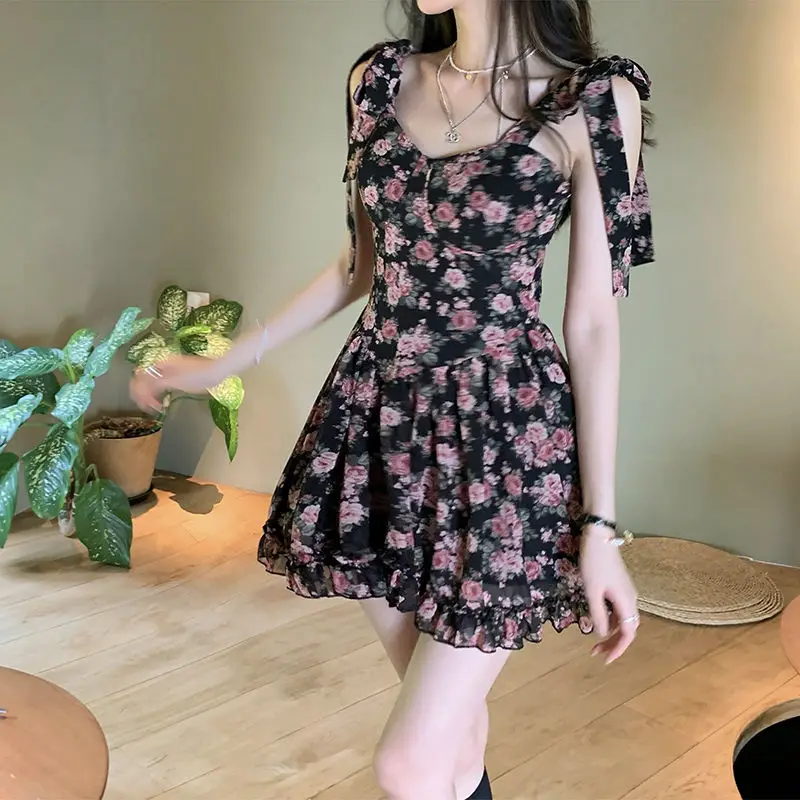 Sleeveless Dress Women Elegant Ruffles Design Floral Mini Dresses Sexy Belt Gentle French Style Defined Waist Vestidos Mujer Ins