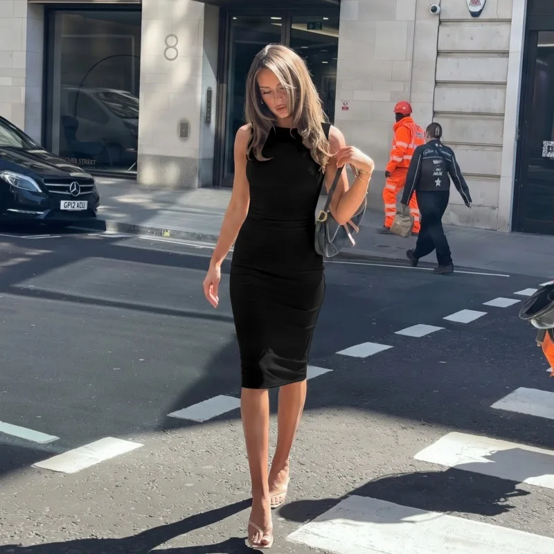 Ärmelloses Damen-Midikleid mit U-Boot-Ausschnitt, seitlich gerafft, schmal geschnitten, einfarbig, knielang, Bleistiftkleid, elegant für Party, Club, Abendveranstaltungen – Detail 3