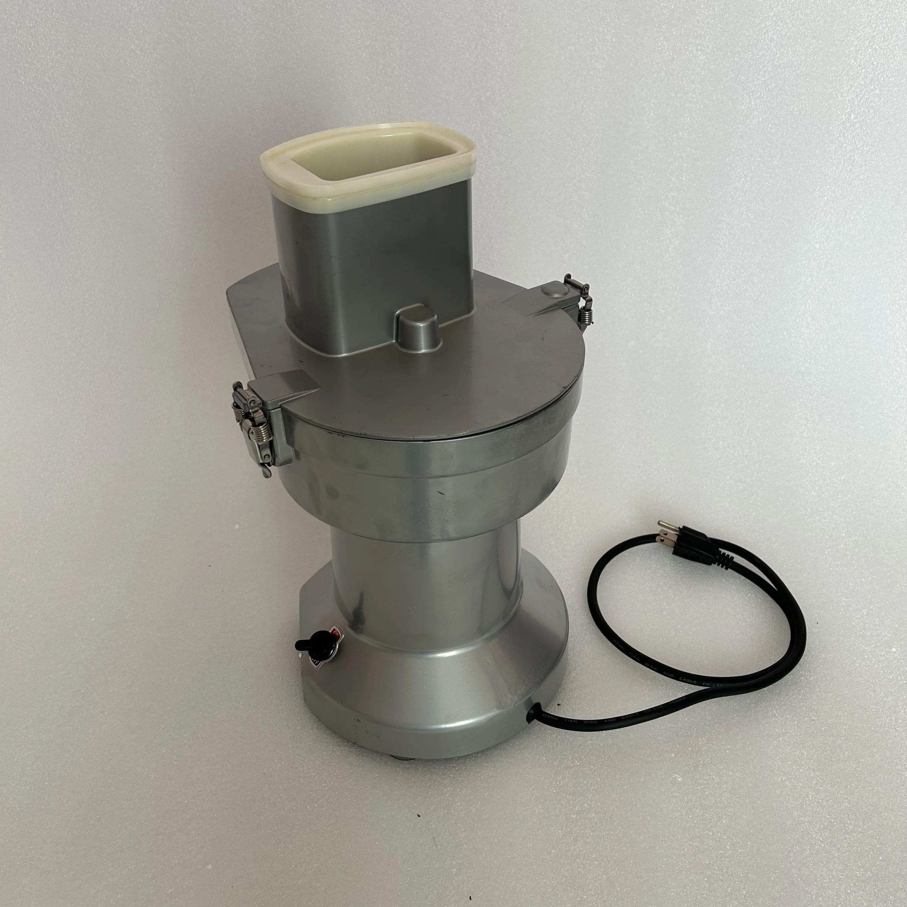 Electric Multifunctional Commercial Kitchen Fruit and Leafy Vegetable Cutter Chopper Slicer Shredder Machine