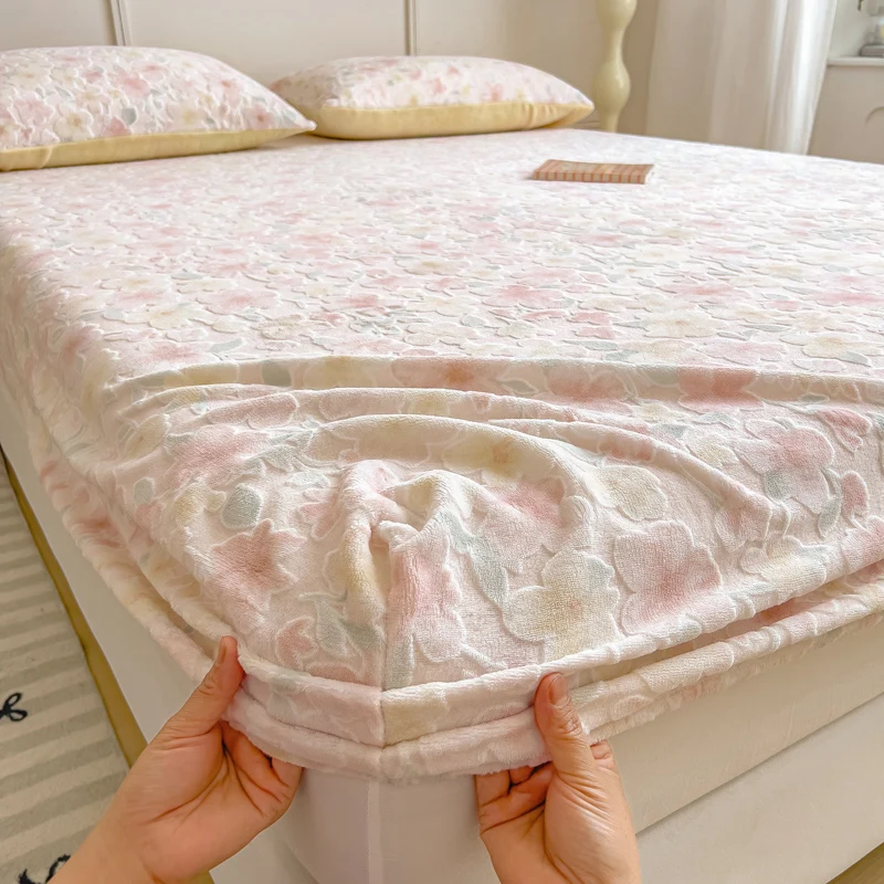 Rose Floral Embossed Plush Fitted Sheet Deep Pocket Winter Warm Mattress Cover Protector Queen King Size Thick Bed Sheet Set