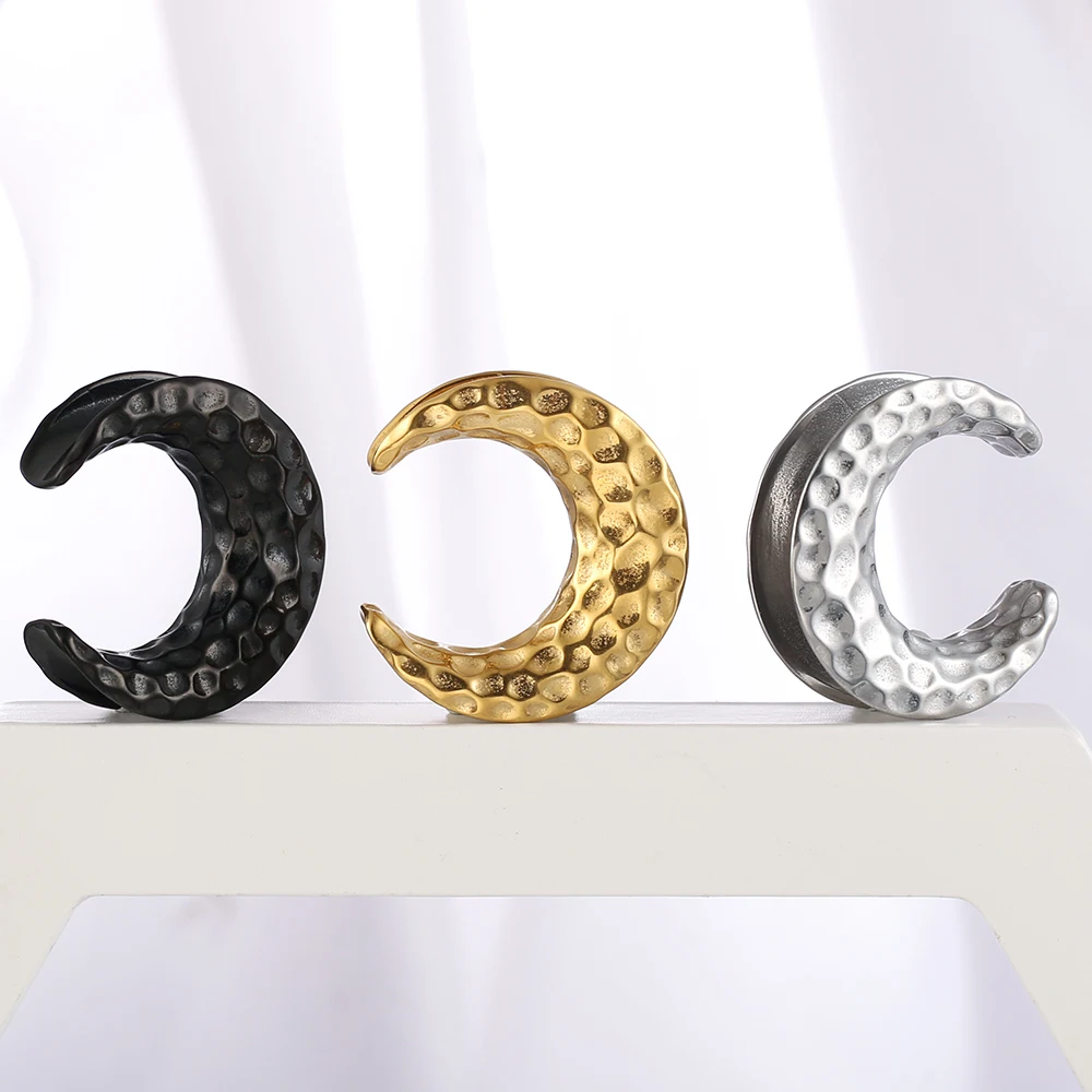 2pcs Star Moon Saddle Plugs for Stretched Ears