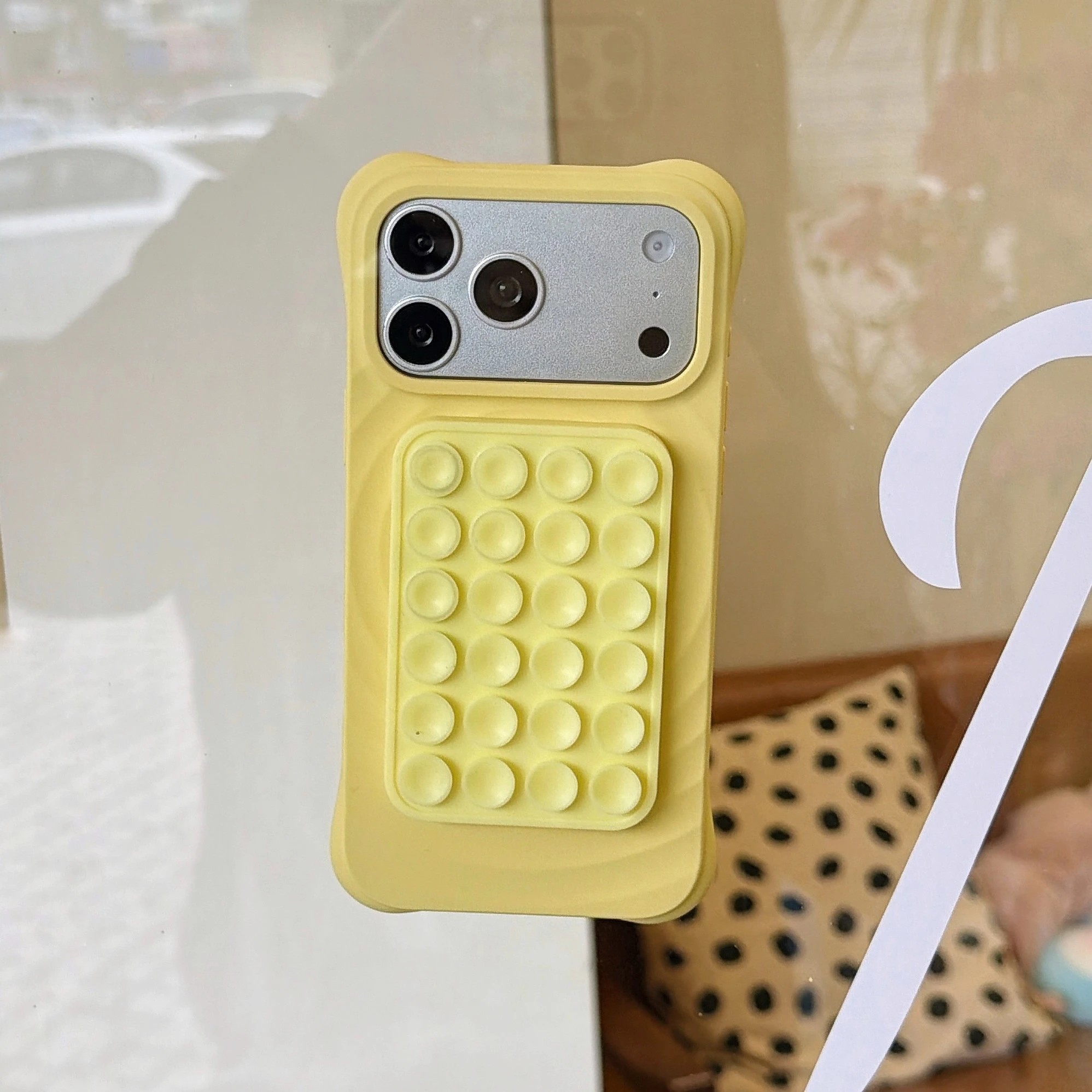 MagSafe Compatible Phone Holde - Phone Accessory ulasan dan harga