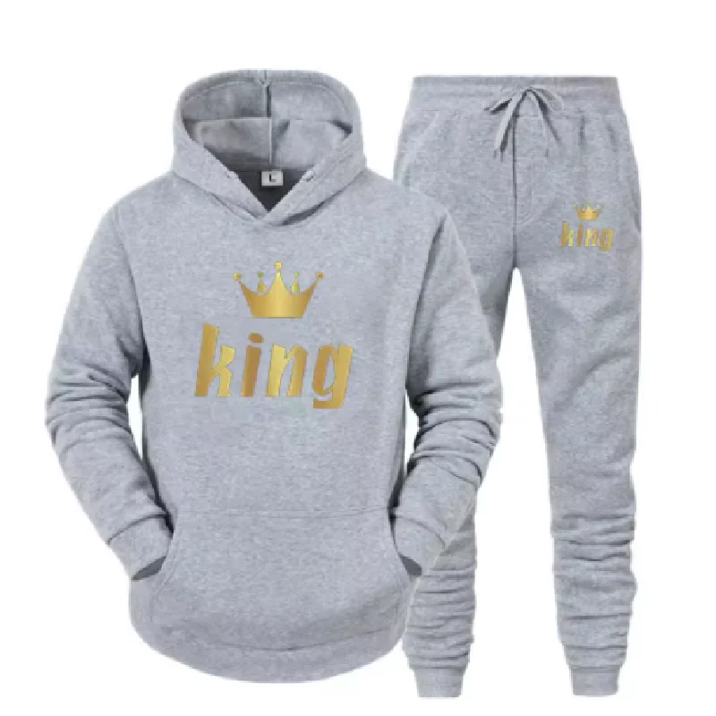 ชุดฮู้ดดี้พิมพ์ลาย KING And QUEEN แขนยาวแฟชั่น สำหรับฤดูใบไม้ร่วงและฤดูหนาว ชุดคู่รัก เสื้อฮู้ดดี้ + กางเกงขายาว ชุด 2 ชิ้น