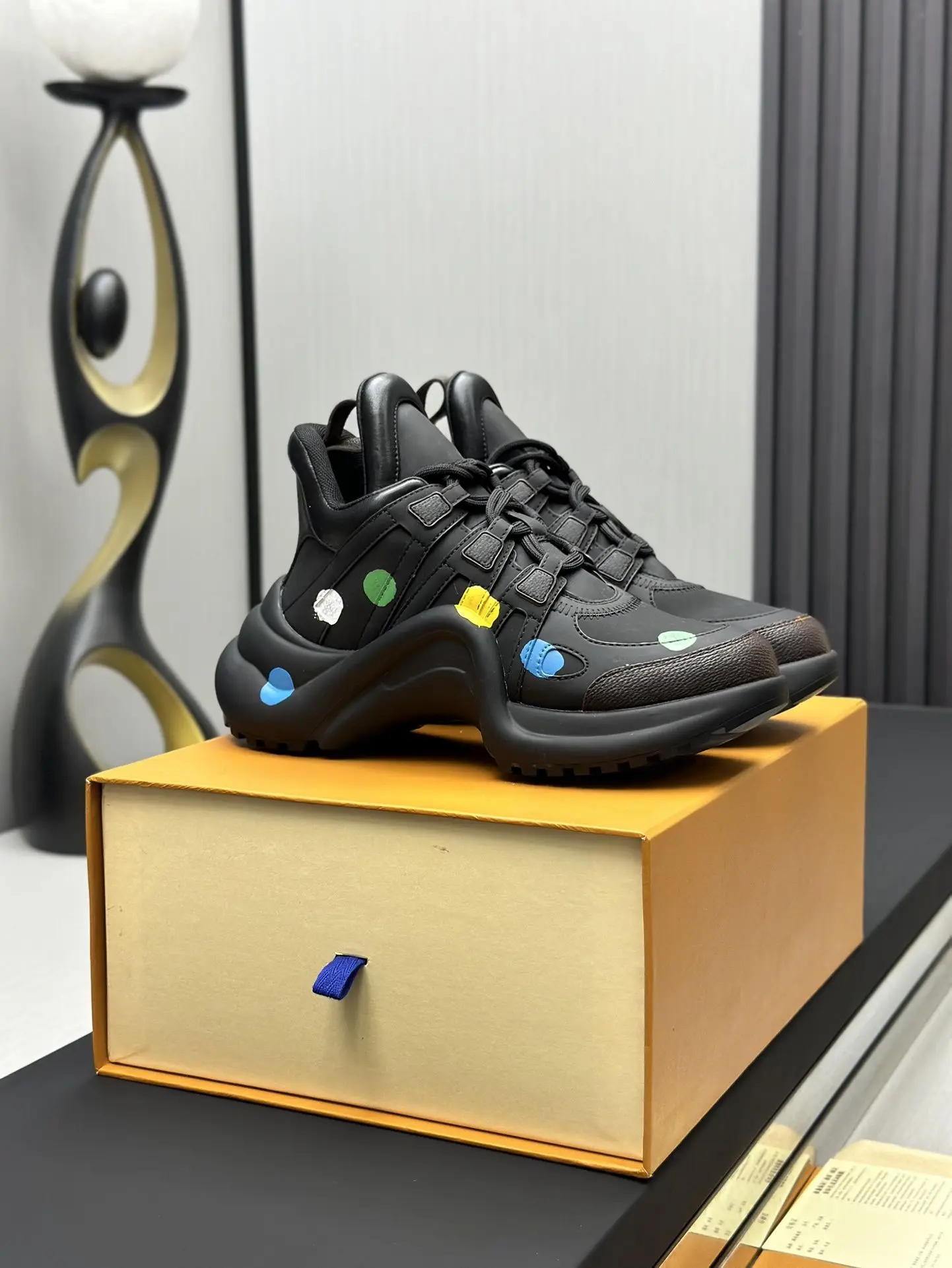 Unisex Black High Top Chunky Sneakers Colorful Polka Dot Decor Irregular Curved Thick Platform Sole Lace Up Height Increasing Street Dad Shoes