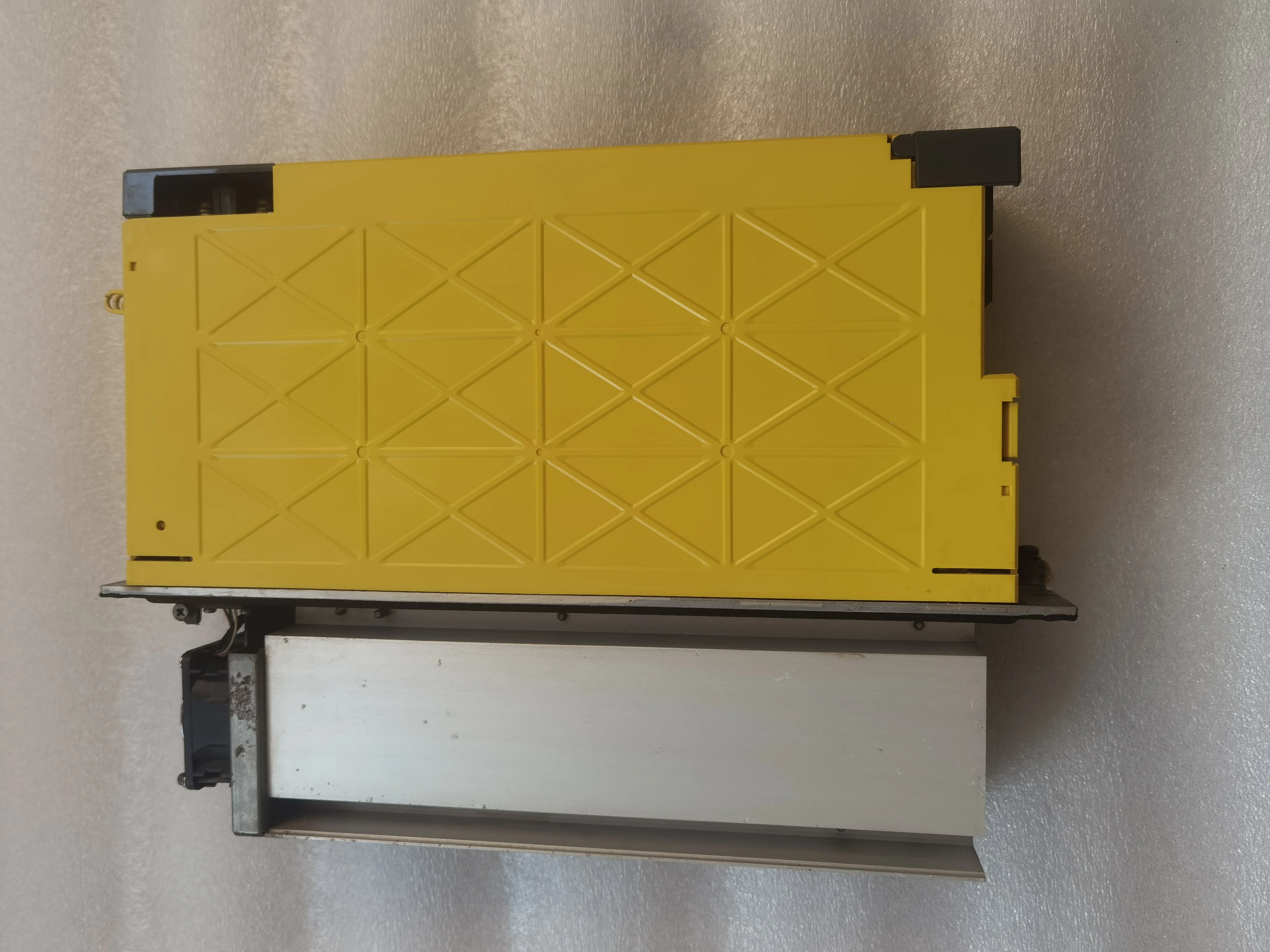 Servo Drive FANUC, Usado, Normal, A06B-6114-H210