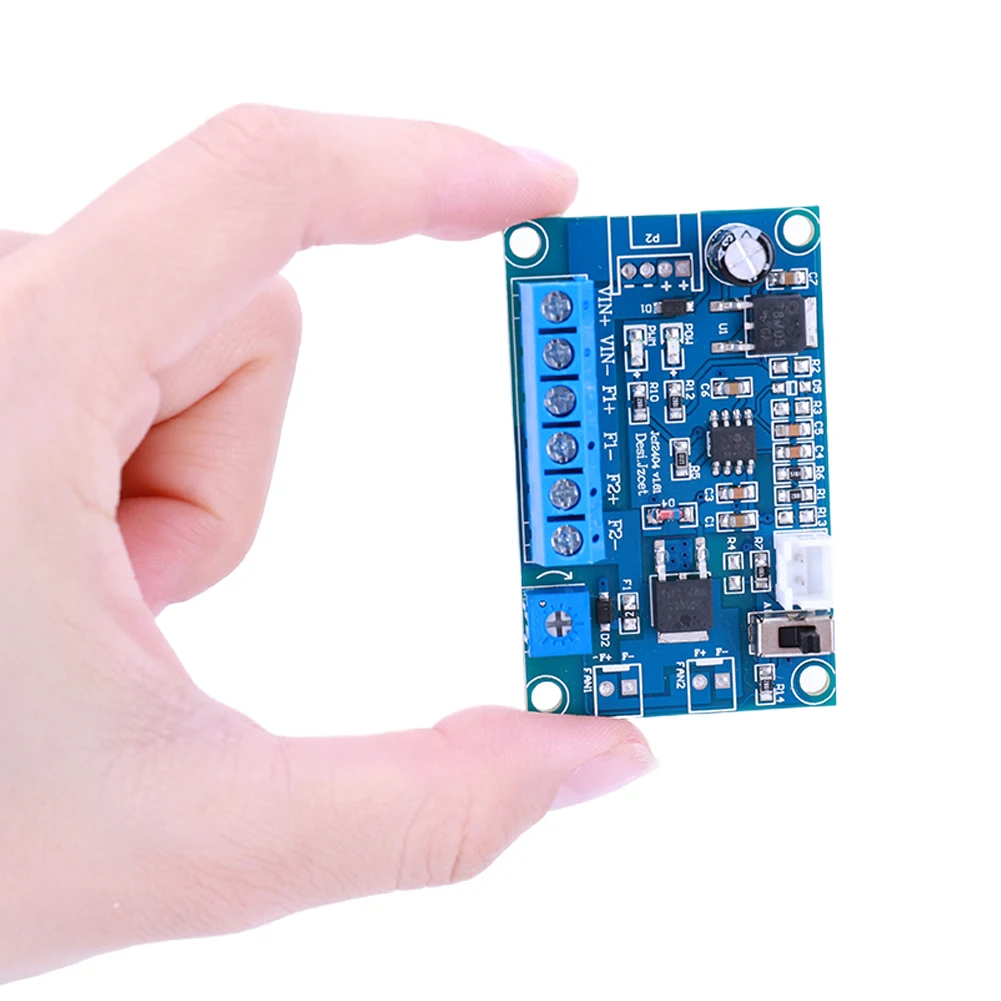 DC 12V 24V 4A PWM PC Fan Temperature Control Thermostat Speed Governor 2-4 Cable Chassis Fan Speed Regulation Module with Sensor