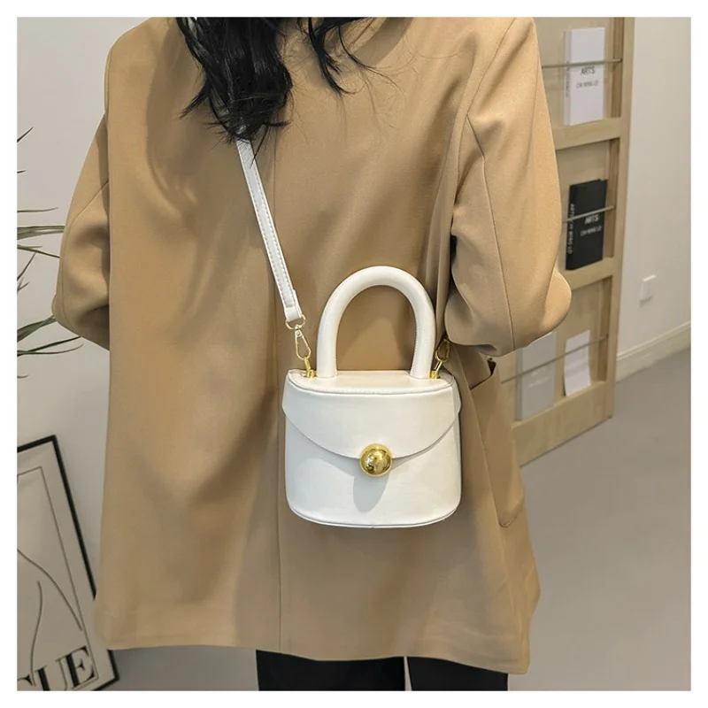 

Textured Bucket Bolsos Mujer 2026 New Trendy Hand Bag Ladies Popular Crossbady Sac Femme Bags for Women Advanced Sense Bolsas