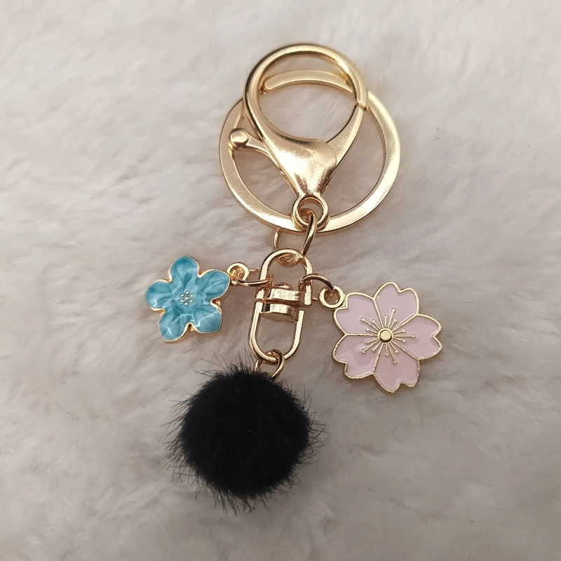 Korean artificial fluffy flower pompom keychain, ladies handbag, car crystal pompom keychain, fashion enamel jewelry keychain