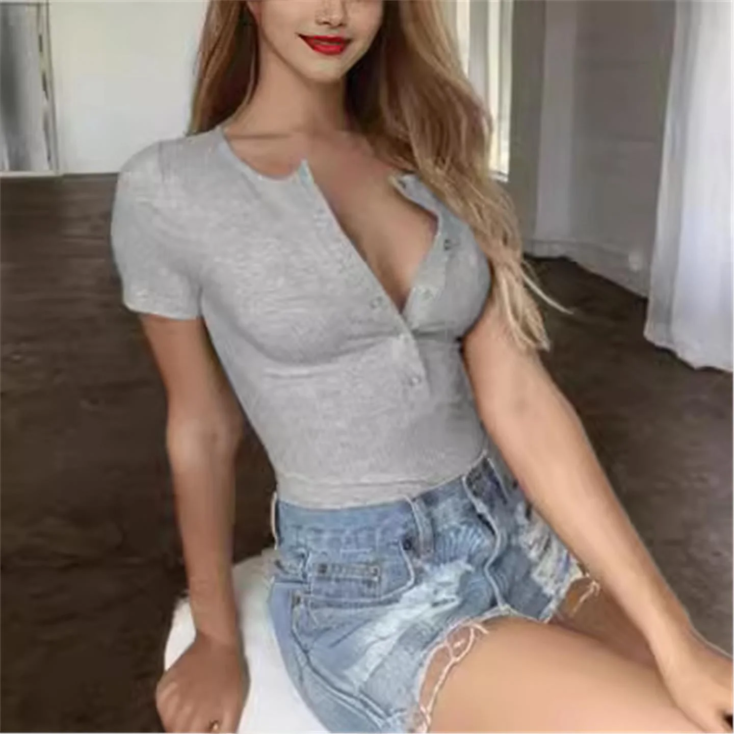 Primavera Estate 2025 rotondo Ne ort Sve Deep V Sexy Slim Fit Butt Covering Button Abito base in puro colore per le donne