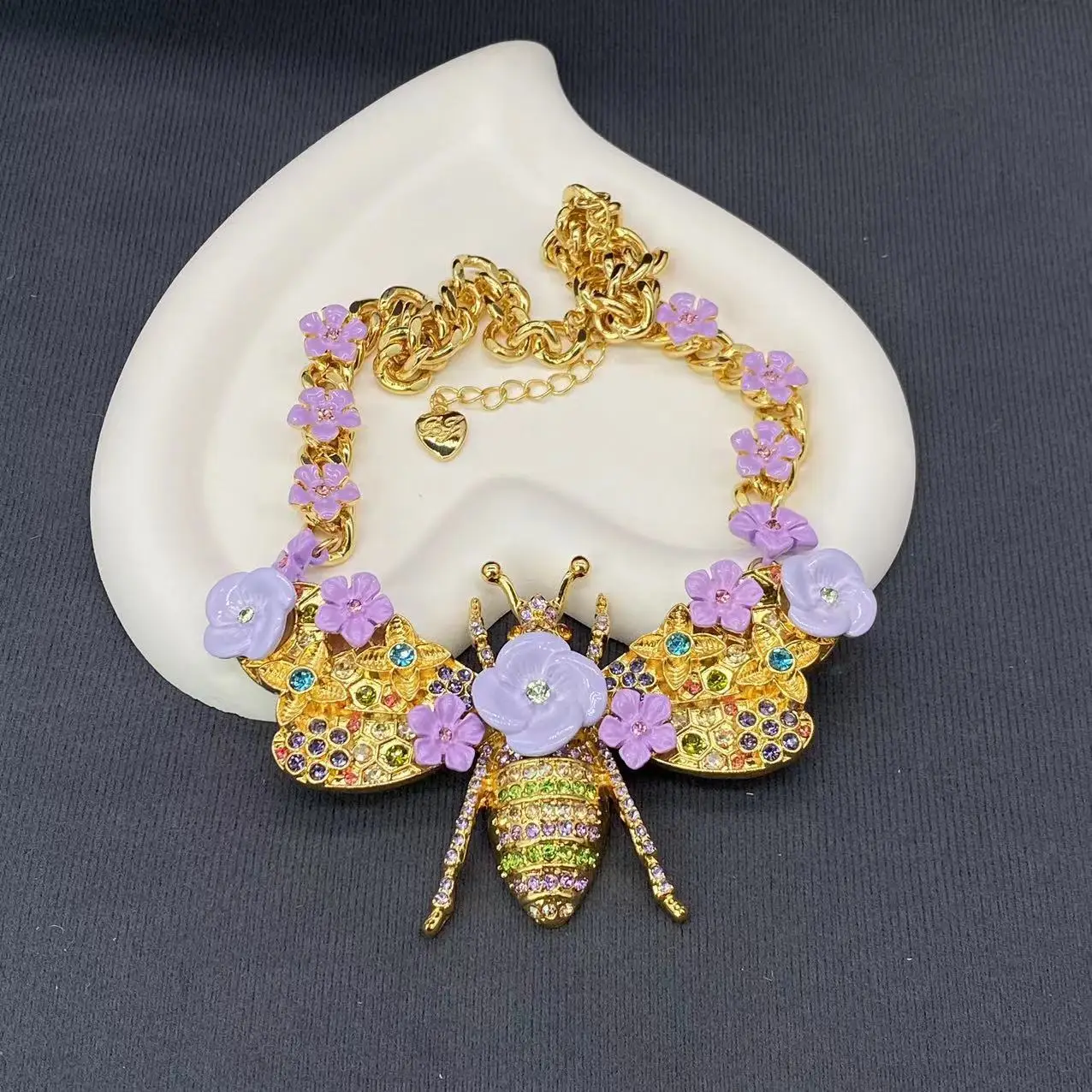 Collier abeille vintage, mode européenne et américaine