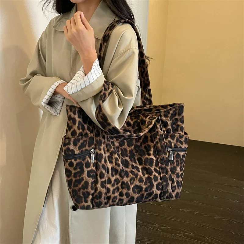 New Fashion Leopard Tote Bag Large Capacity Corduroy Commuting Shoulder Bag Versatile Composite bag Women Handbag