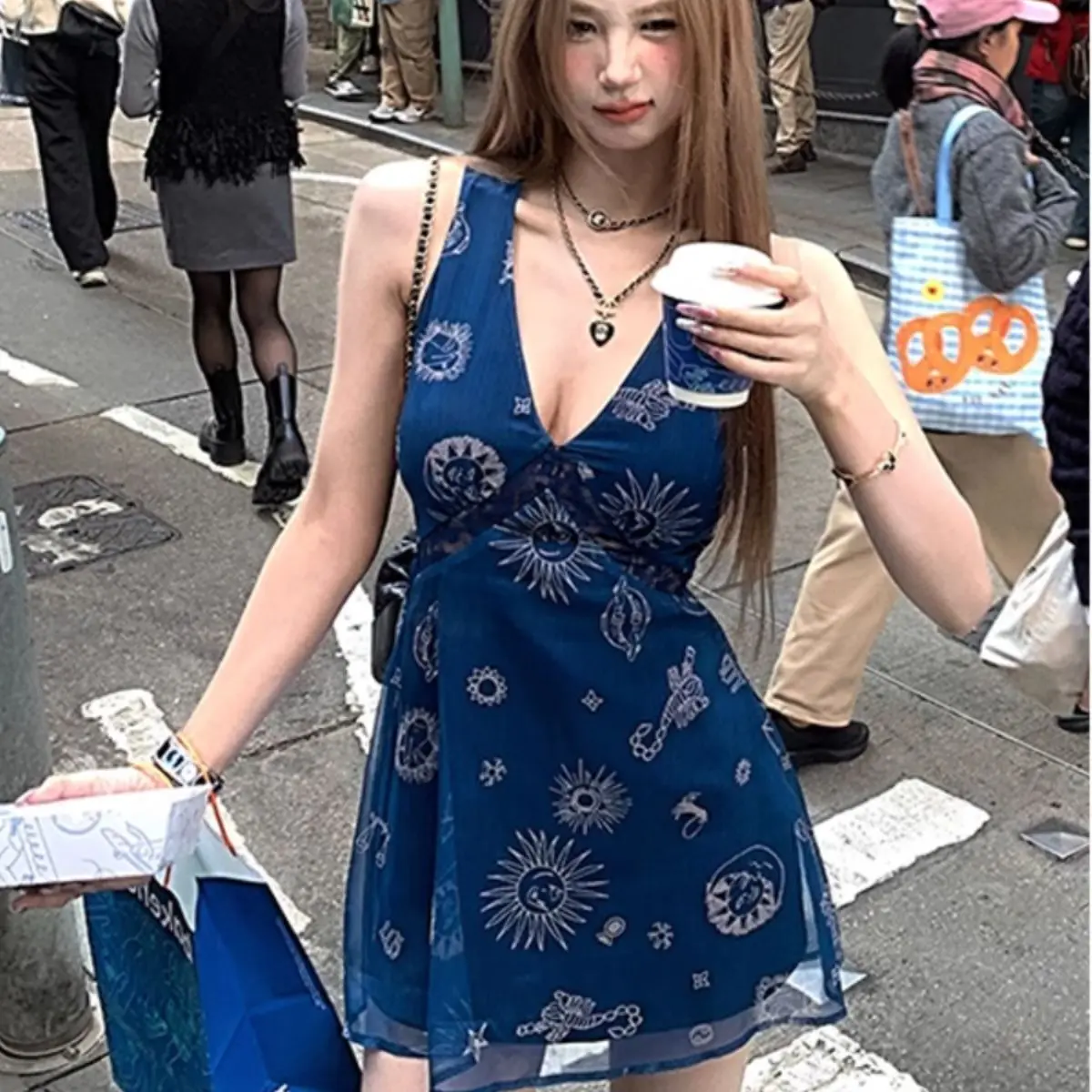 

Woman French Elegant Print Vintage Dress Sexy V Neck Y2k Mini Dress Shorty Party Sleeveless One Piece Dress Korean Fashion Chic