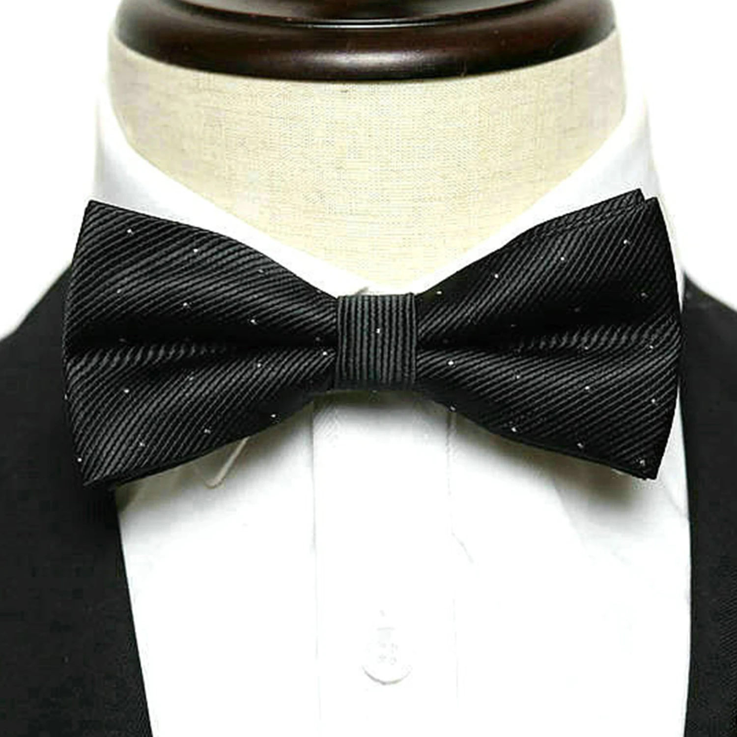 

1 Pc 12*6cm New Solid Bow Tie For Men New Wedding Bowtie Adjustable Bow Tie For Wedding Groom Bow Ties Butterfly Men's Gifts