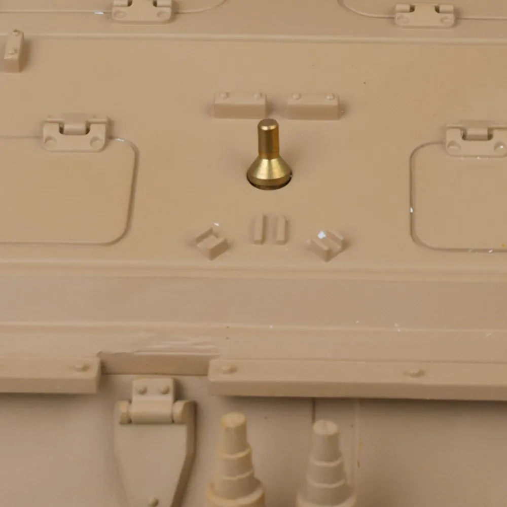 米国販売 2.4G ヘンロン 1/16スケール 7.0 プラスチック製 ドイツ軍 パンツァー3号戦車 H RTR RC戦車モデル 3849