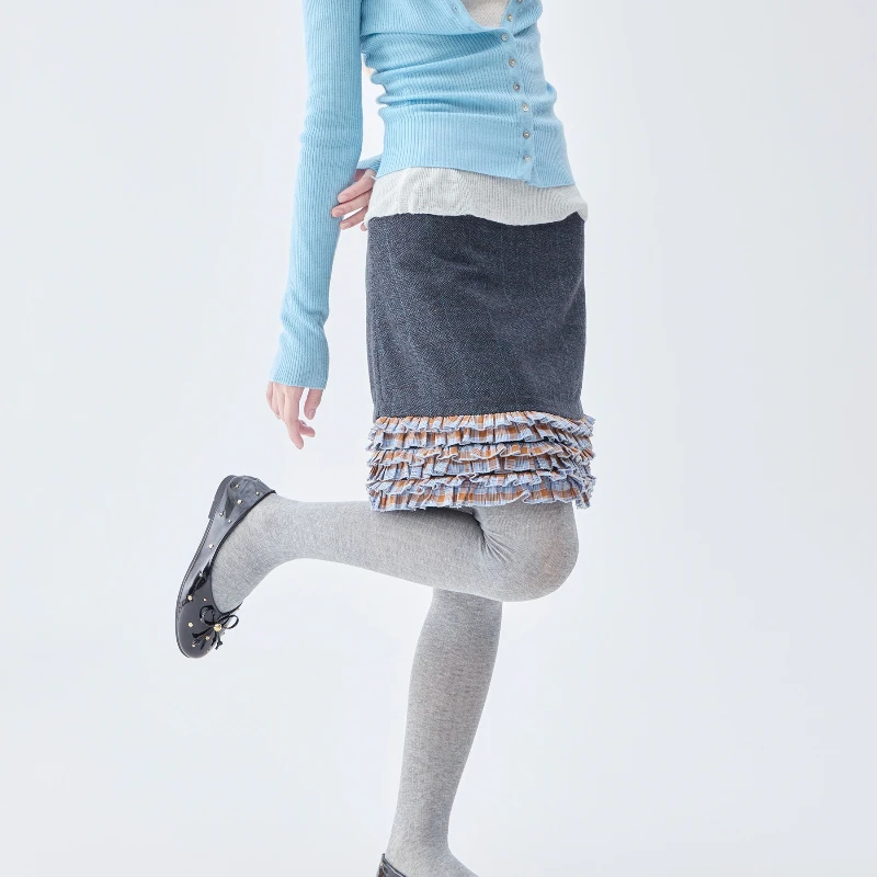 กระโปรงทรงเอลายสก็อตแต่งระบายสไตล์วิทยาลัยอเมริกันย้อนยุค  ผ้าลูกไม้ต่อผ้า  สำหรับผู้หญิง  คอลเลคชั่นฤดูใบไม้ร่วง-ฤดูหนาว  ใหม่ล่าสุด