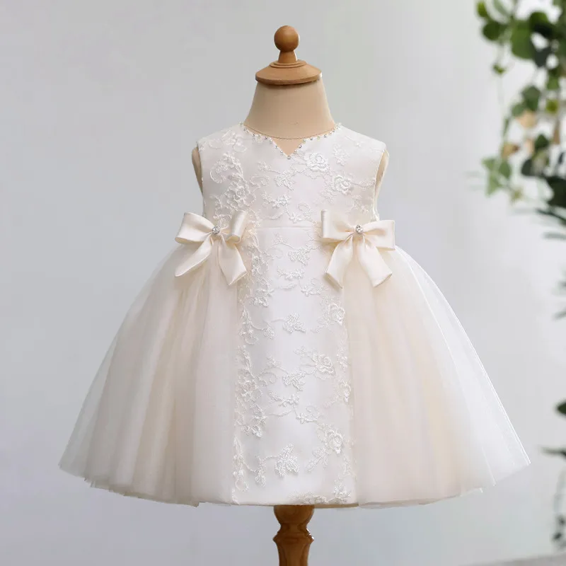 

Baby Flower Girls Dress Lace Tutu First Birthday Gown Puffy Toddler Girls Cute Bow Embroidery Shower Baptism Communion Dresses