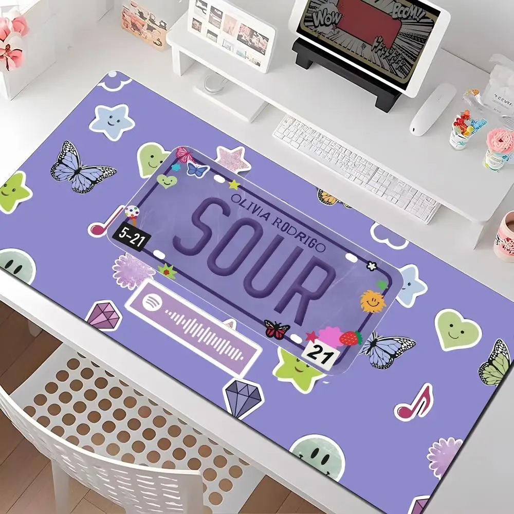 

Коврик для мыши Singer O-Olivia RodrigoES, несколько размеров, большие квадратные коврики для компьютера, офиса, игрового стола, резиновые противоскользящие коврики для мыши