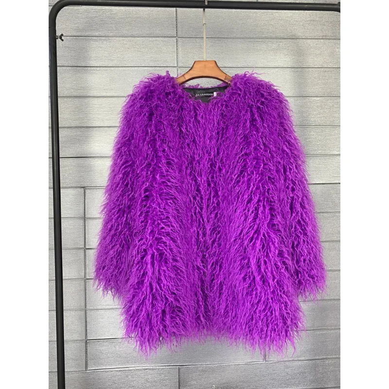 معطف فرو صناعي بلون سادة على الطراز الكوري لعام 2026 معطف نسائي متوسط الطول مصنوع من صوف الشاطئ المقلد وهو فردي وناعم #5